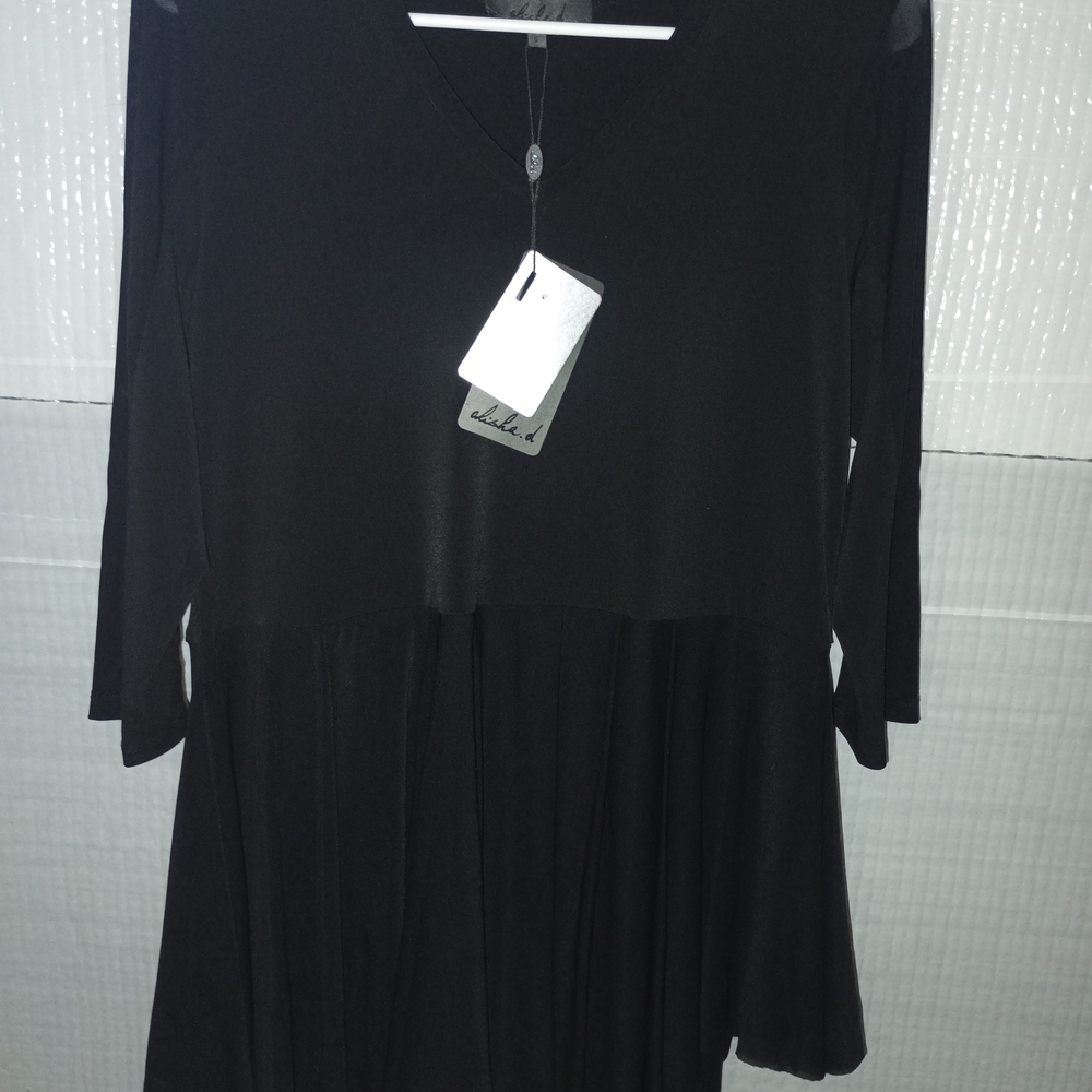 Women's Black Long-Sleeve V-Neck Midi Dress